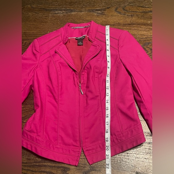 Vibrant Pink elegant Women's Blazer size 2 /p 56% cotton - Picture 10 of 15